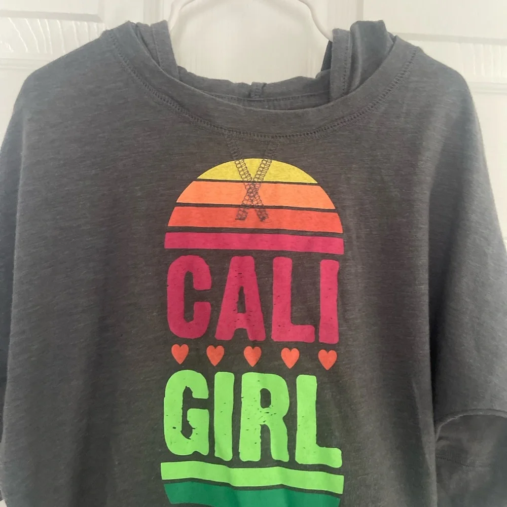 Old Navy hooded tee